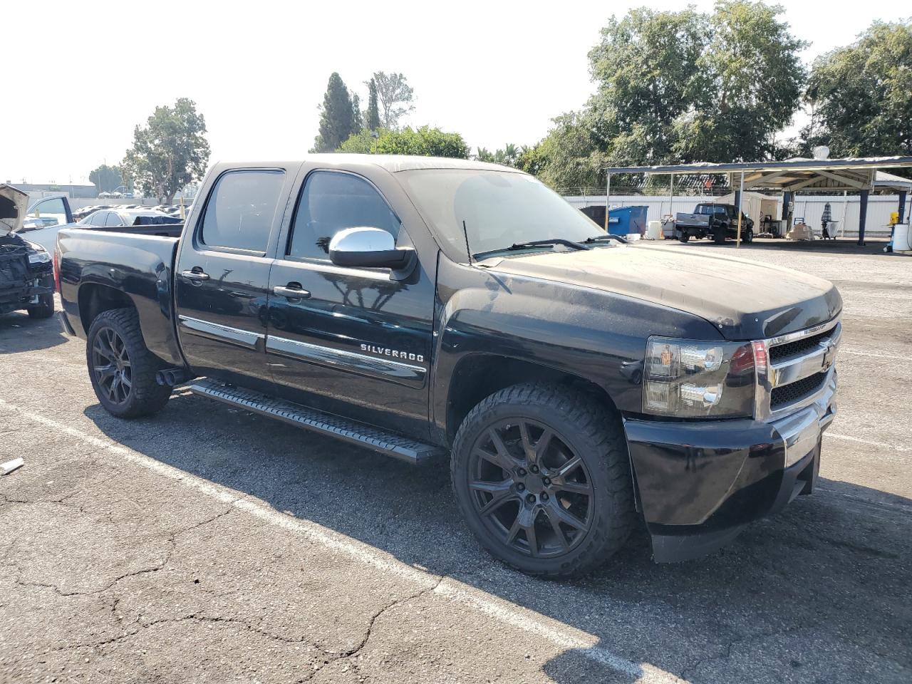 2010 Chevrolet Silverado C1500 Lt - Image 4