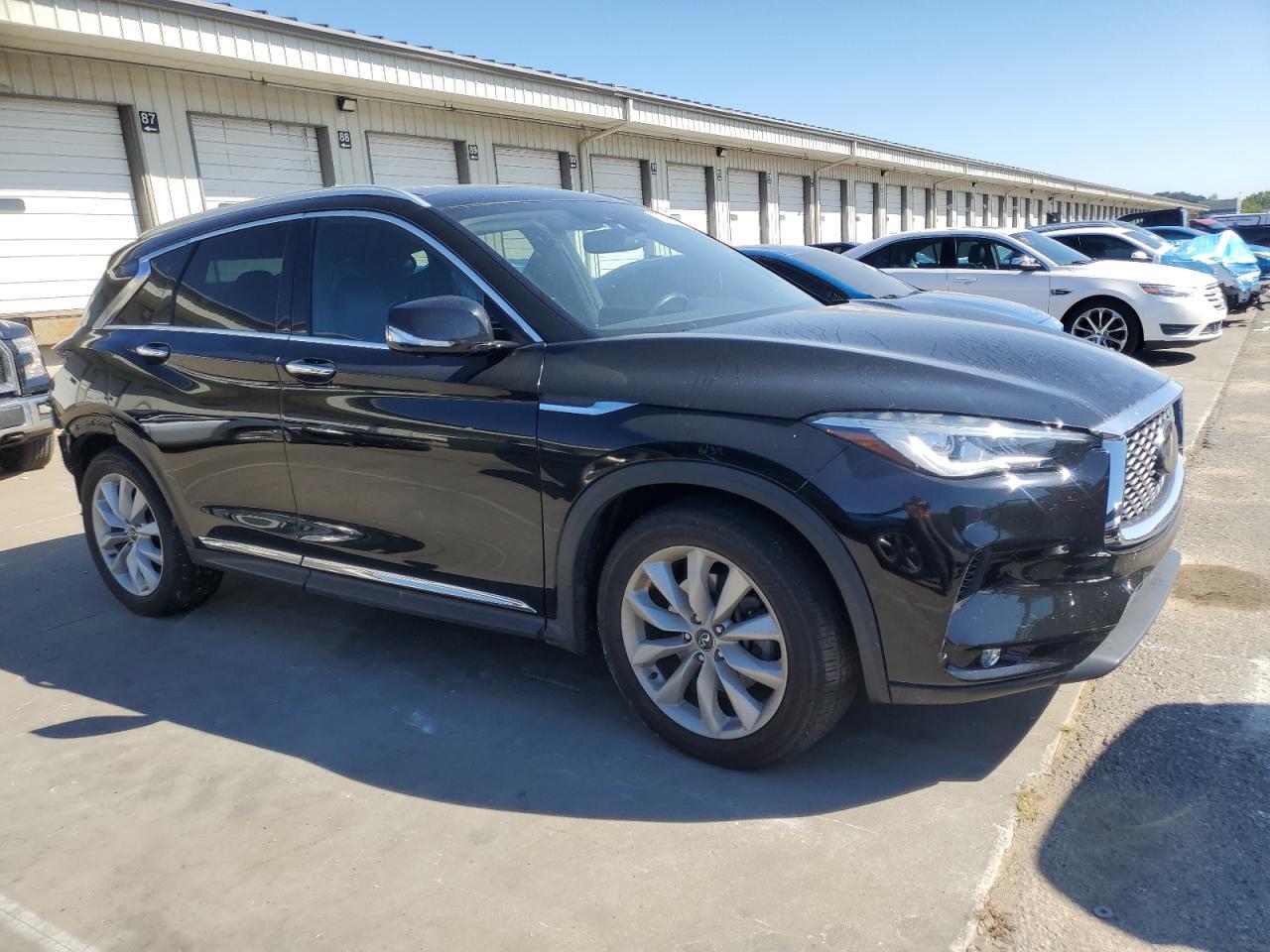 2019 Infiniti Qx50 Essential - Image 4