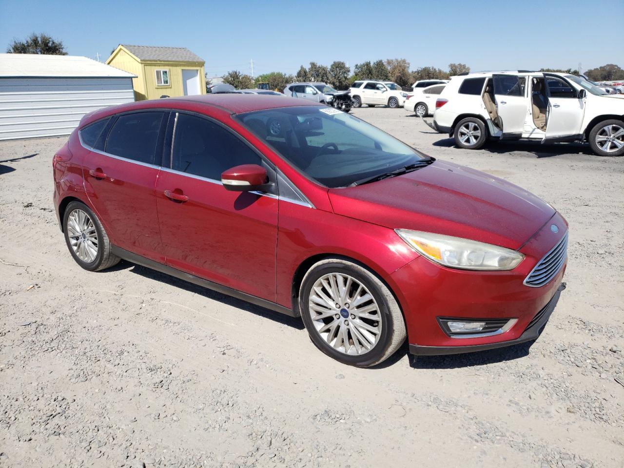 2016 Ford Focus Titanium - Фото 4