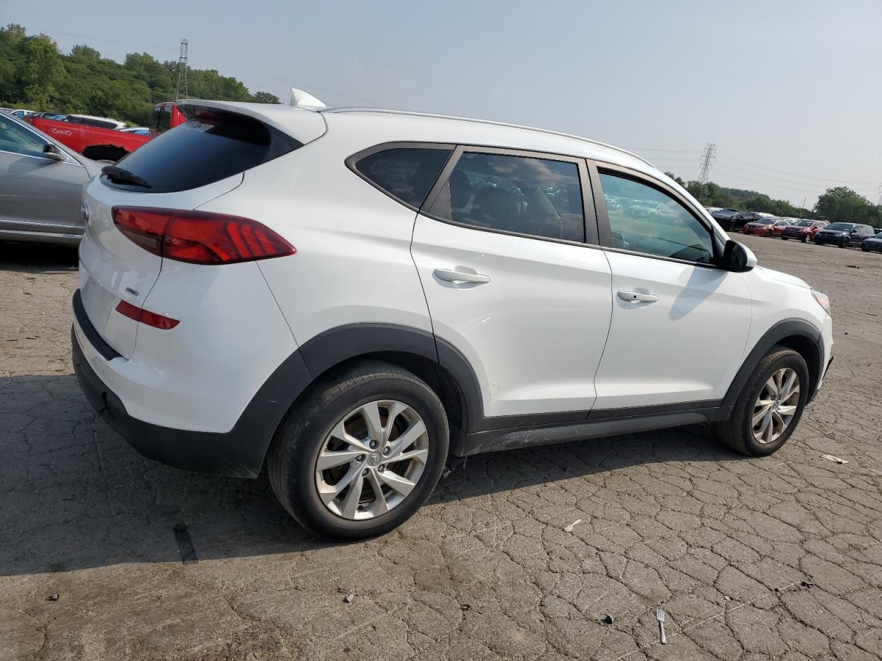 2021 Hyundai Tucson Limited - Фото 3