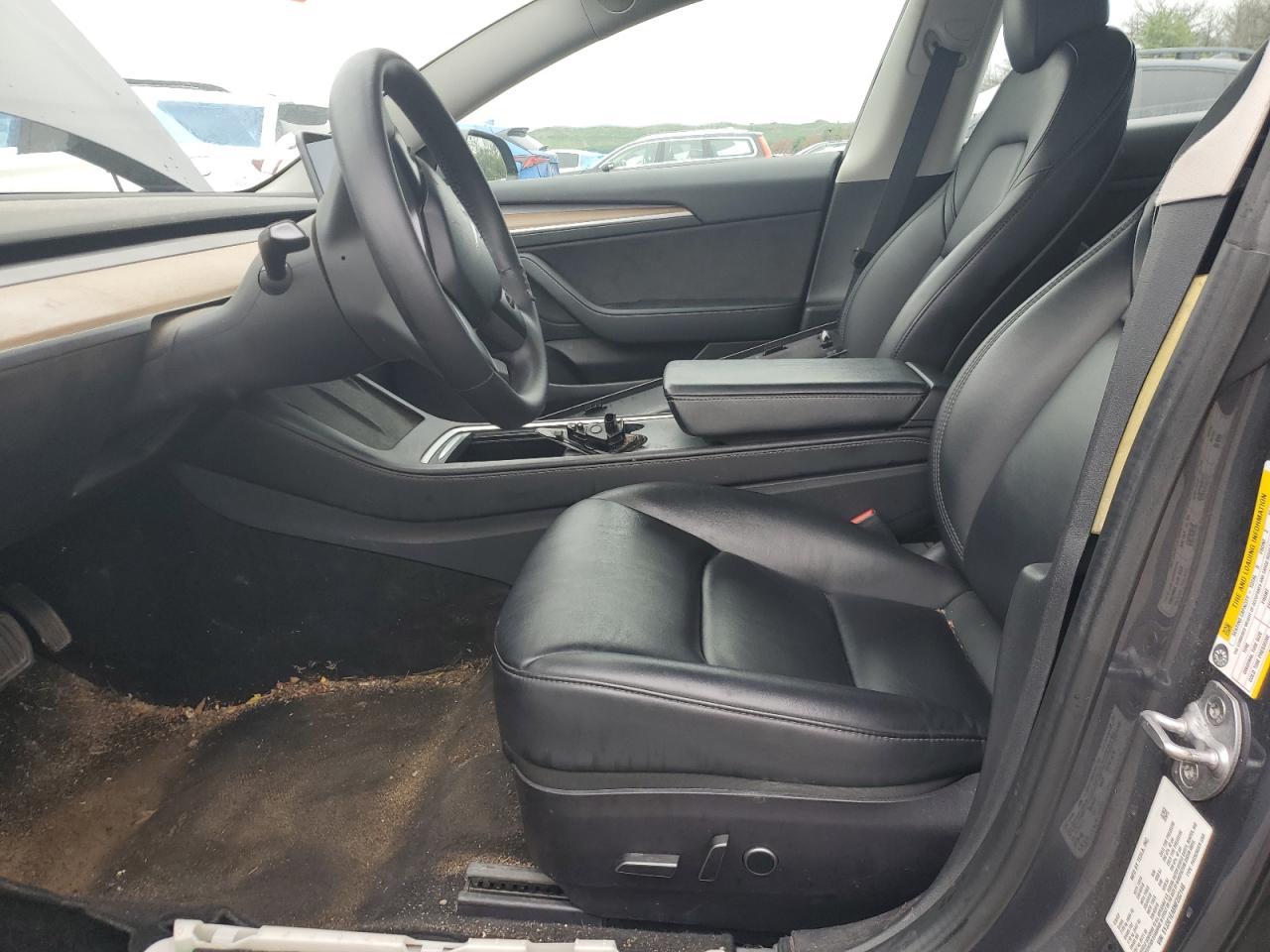 2022 Tesla Model 3 - Фото 7