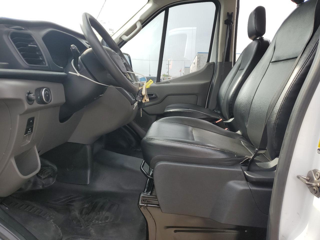 2022 Ford Transit T-250 - Фото 7