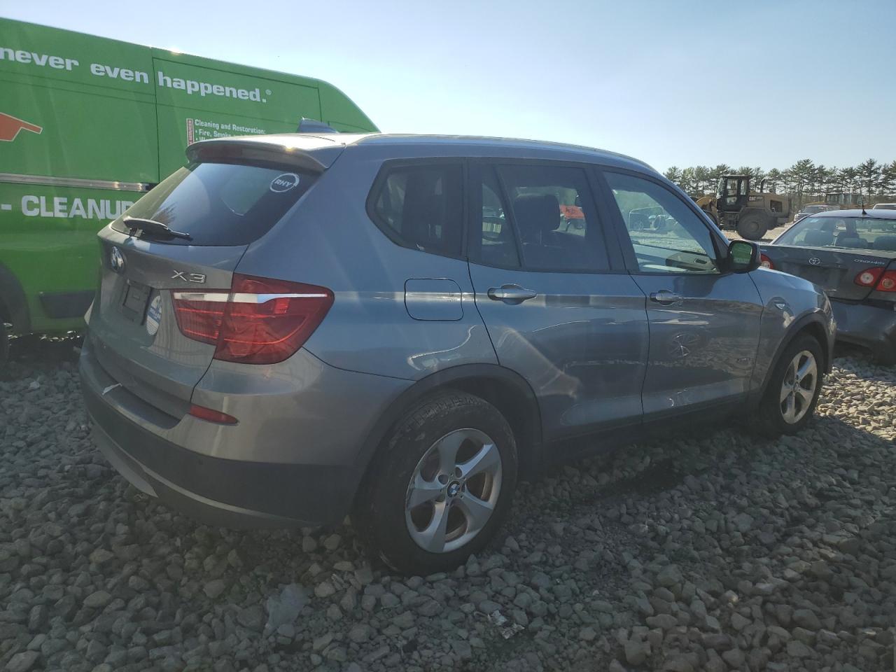 2012 BMW X3 xDrive28I - Image 3