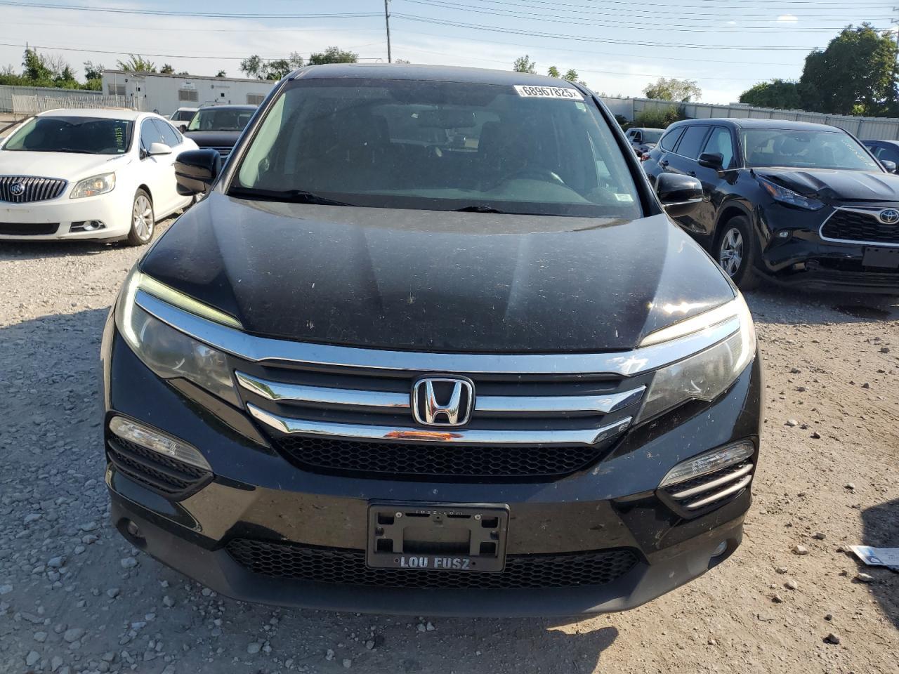 2017 Honda Pilot Exl - Image 5