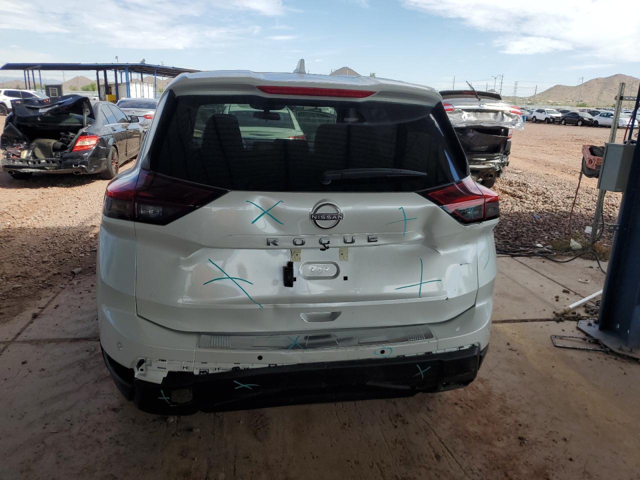 2025 Nissan Rouge - Фото 6