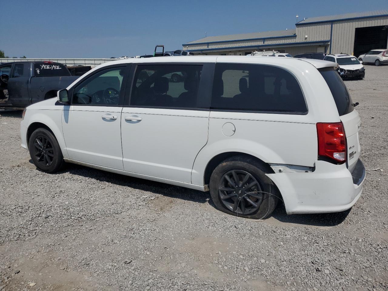 2019 Dodge Grand Caravan Gt - Image 2