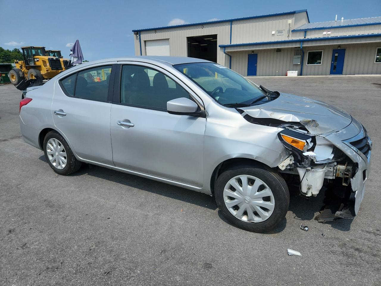 2019 Nissan Versa S - Фото 4