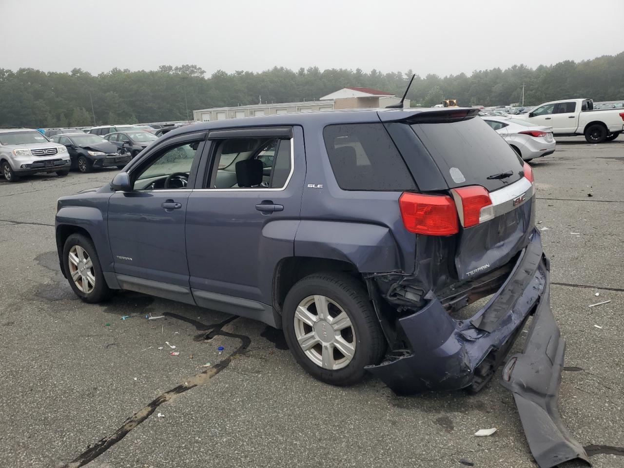 2014 GMC Terrain Sle - Image 2