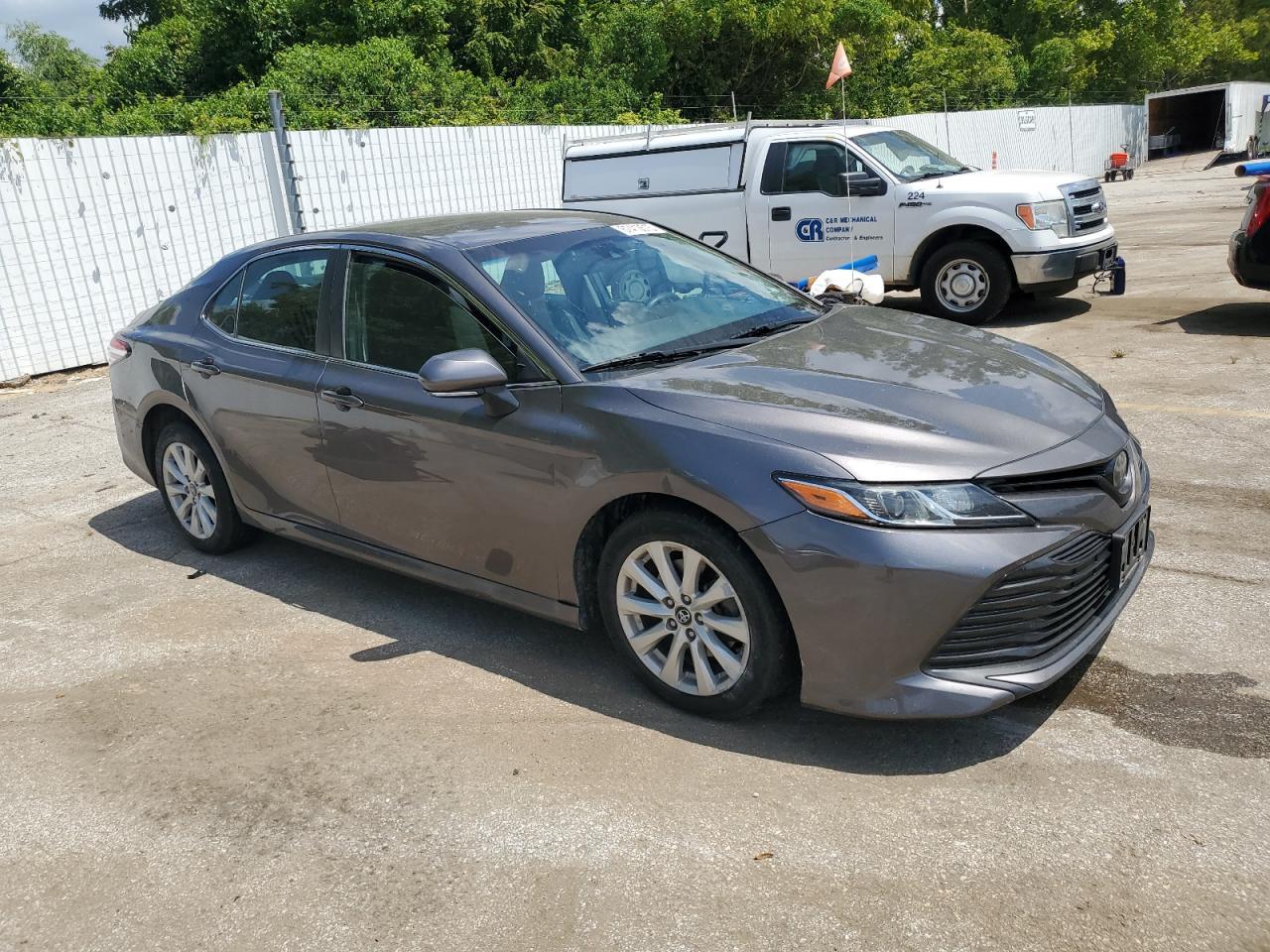 2018 Toyota Camry L - Фото 4