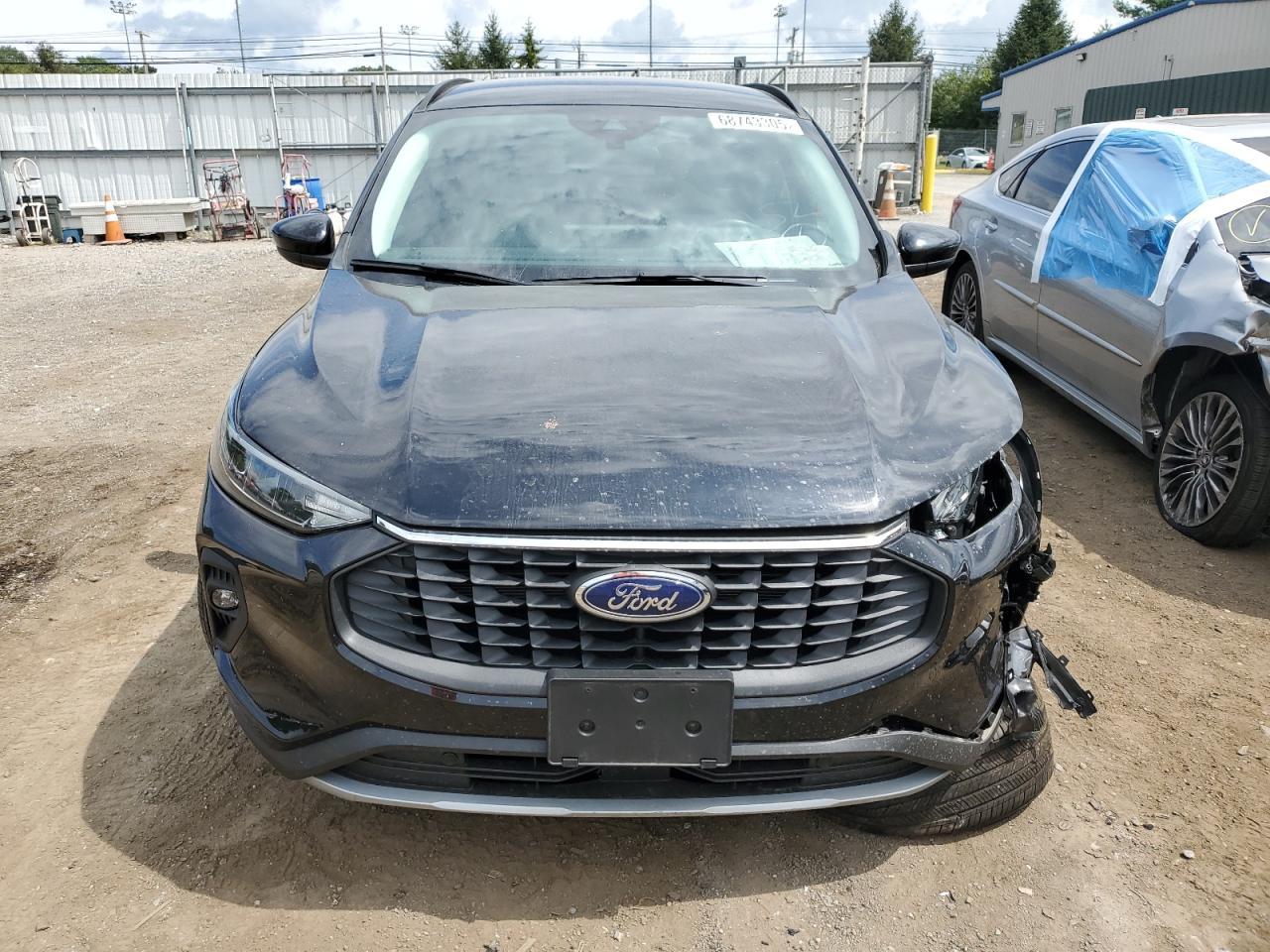 2024 Ford Escape - Фото 5