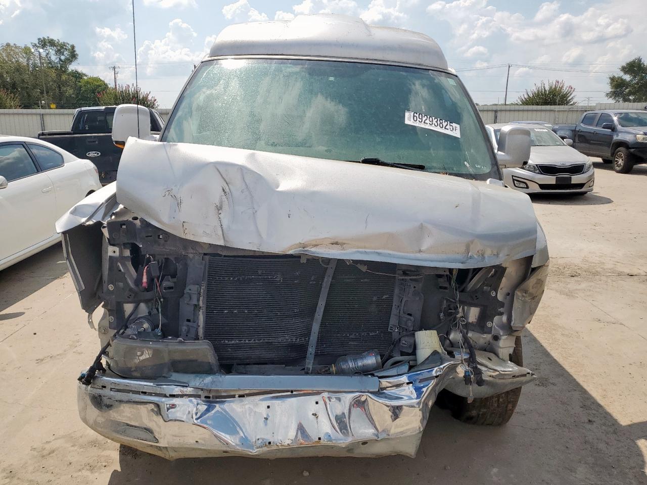 2012 Chevrolet Express G1500 3Lt - Image 5