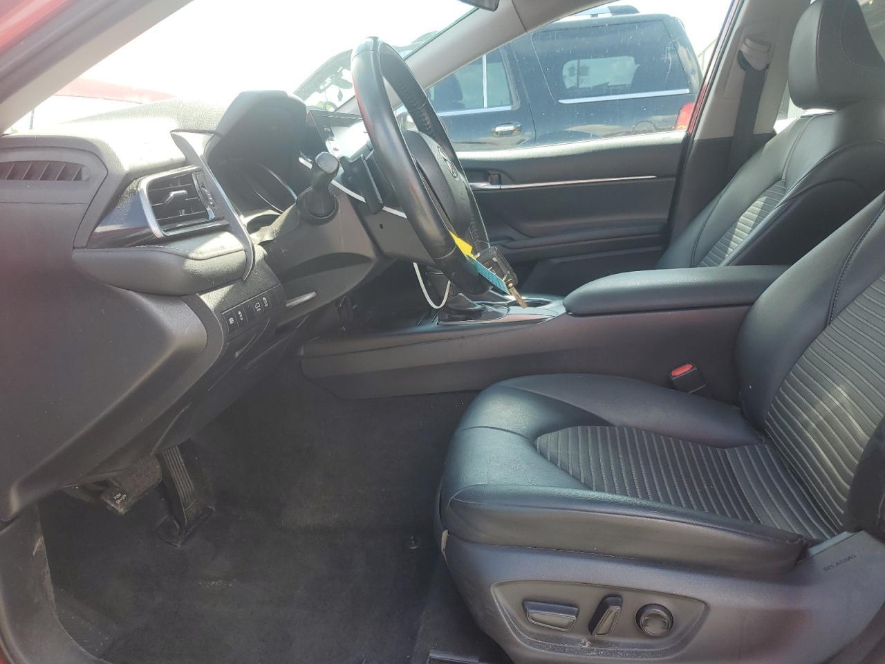 2021 Toyota Camry Se - Фото 7