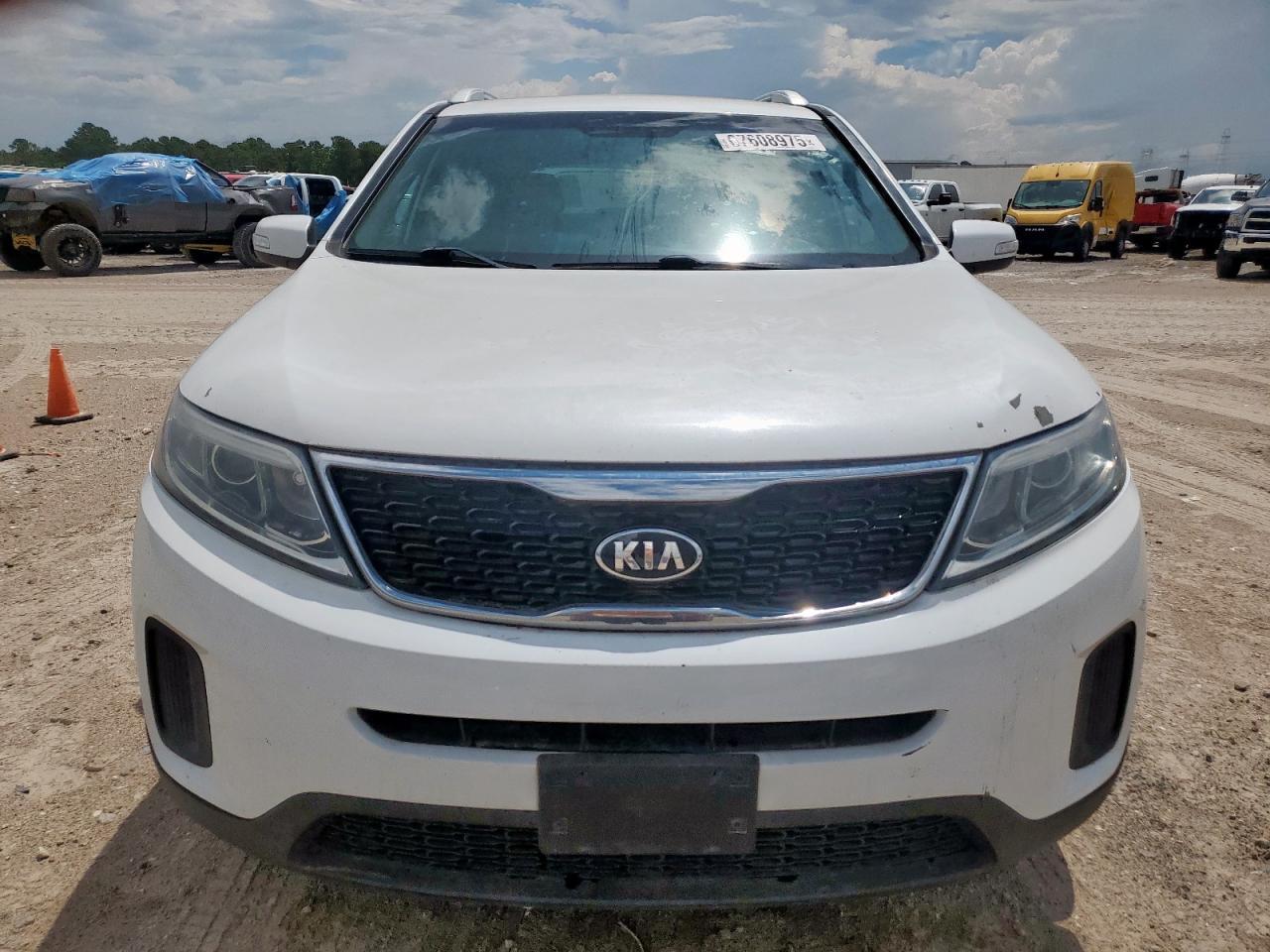 2015 Kia Sorento Lx - Image 5