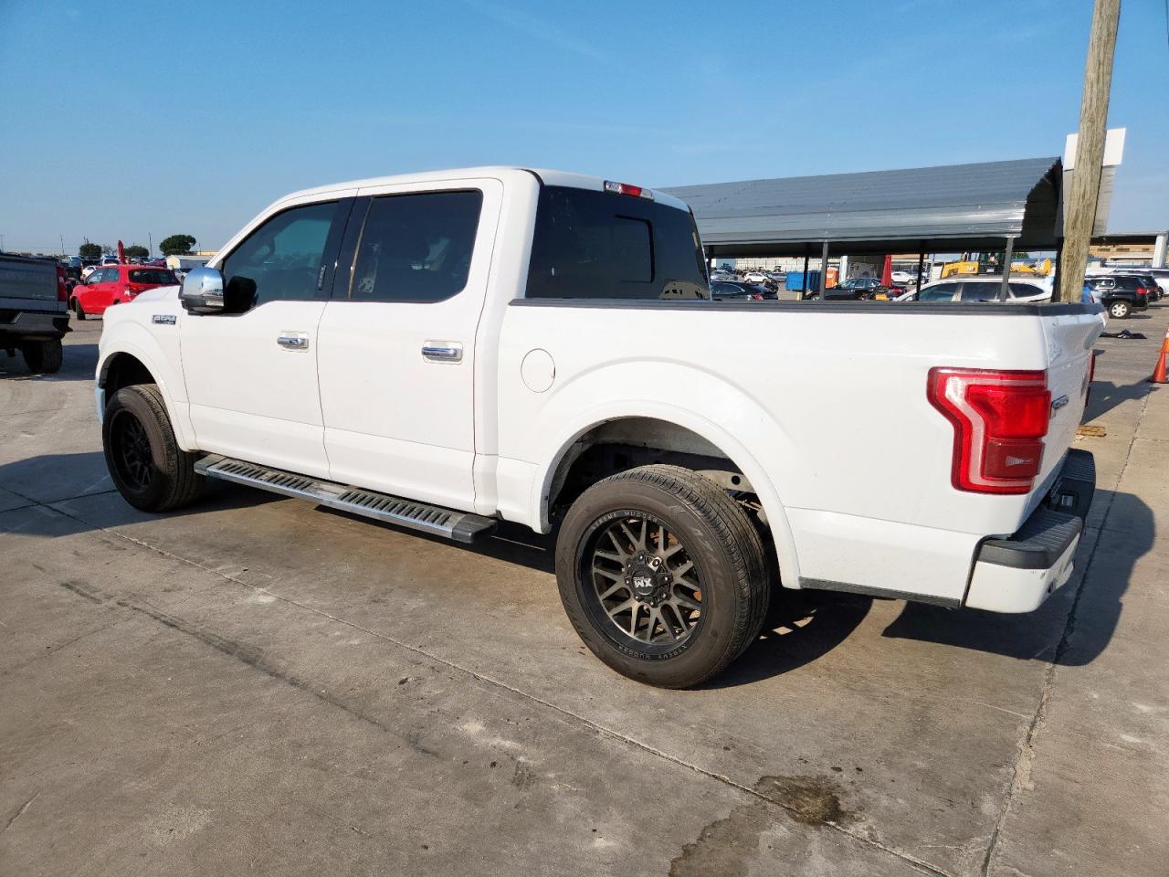 2017 Ford F150 Lariat - Фото 2