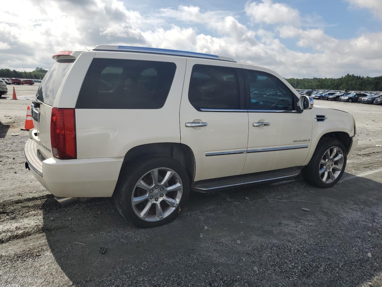 2008 Cadillac Escalade Luxury - Фото 3