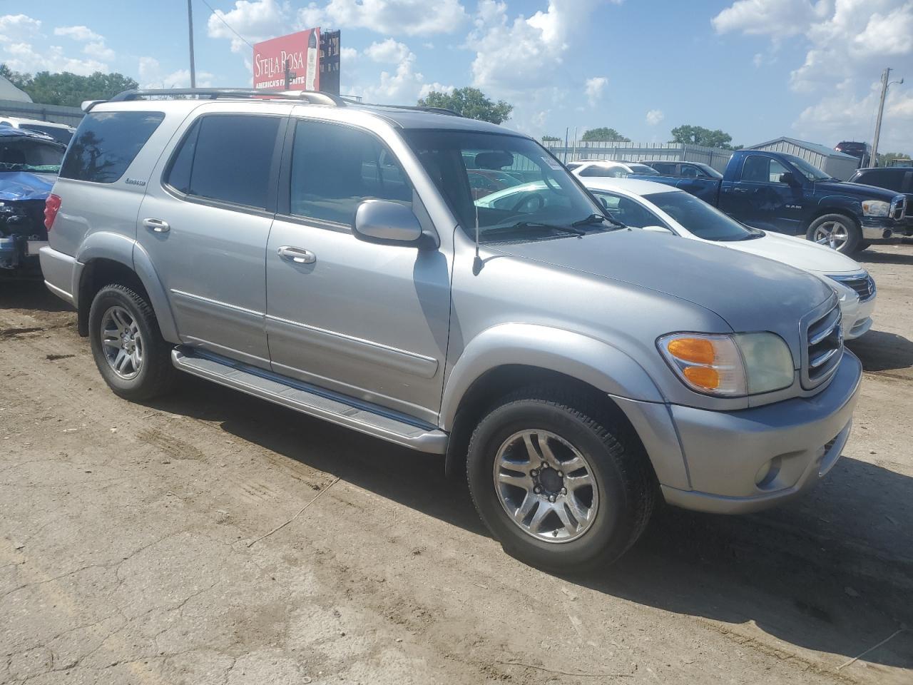 2004 Toyota Sequoia Limited - Image 4
