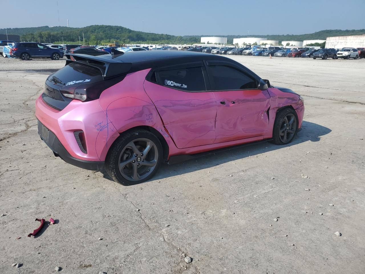 2019 Hyundai Veloster Base - Фото 3