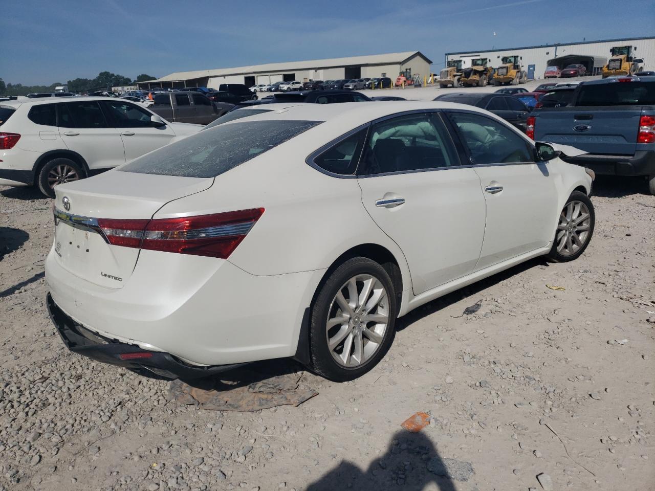 2014 Toyota Avalon Base - Фото 3