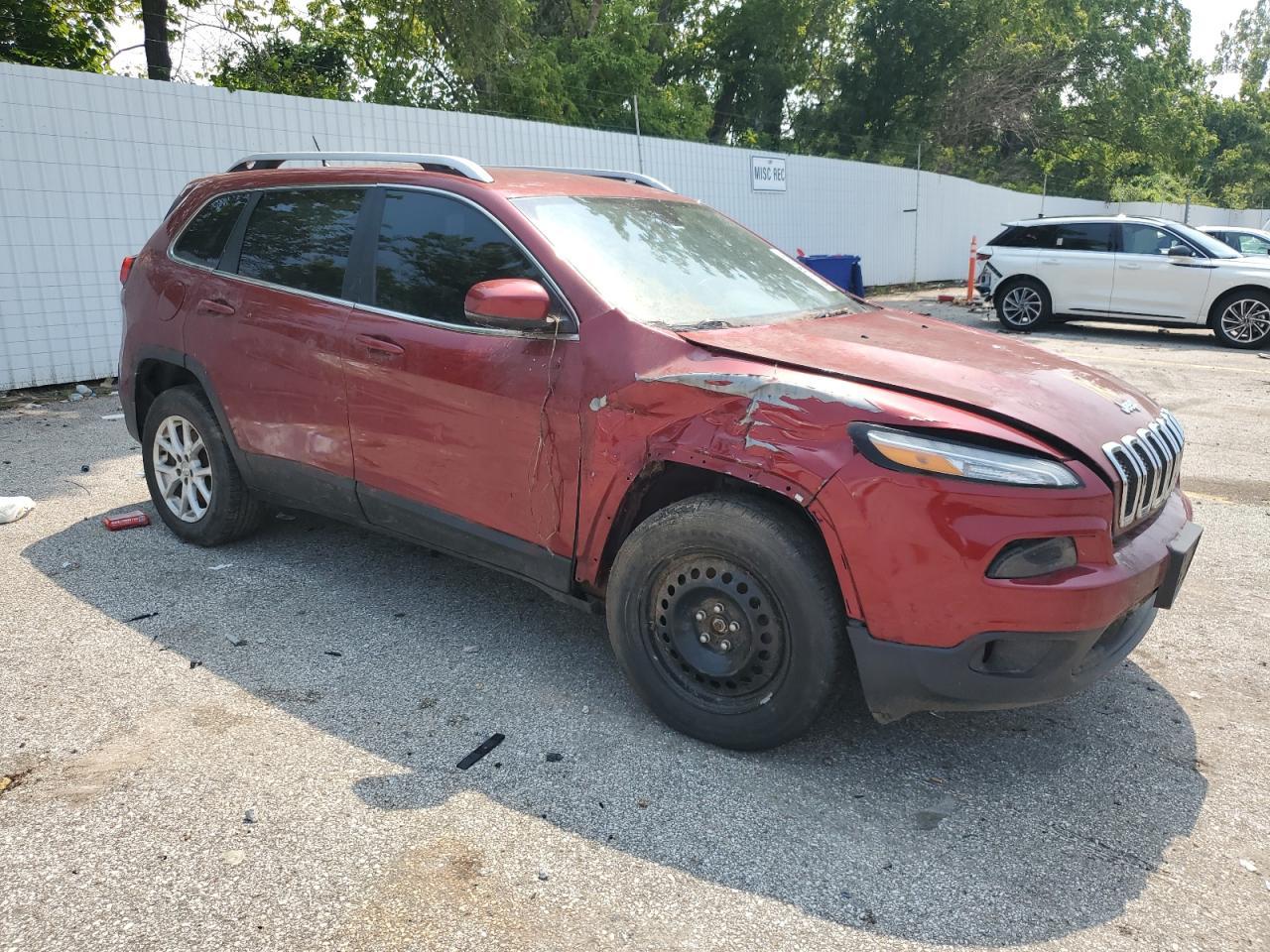 2015 Jeep Cherokee Latitude - Фото 4