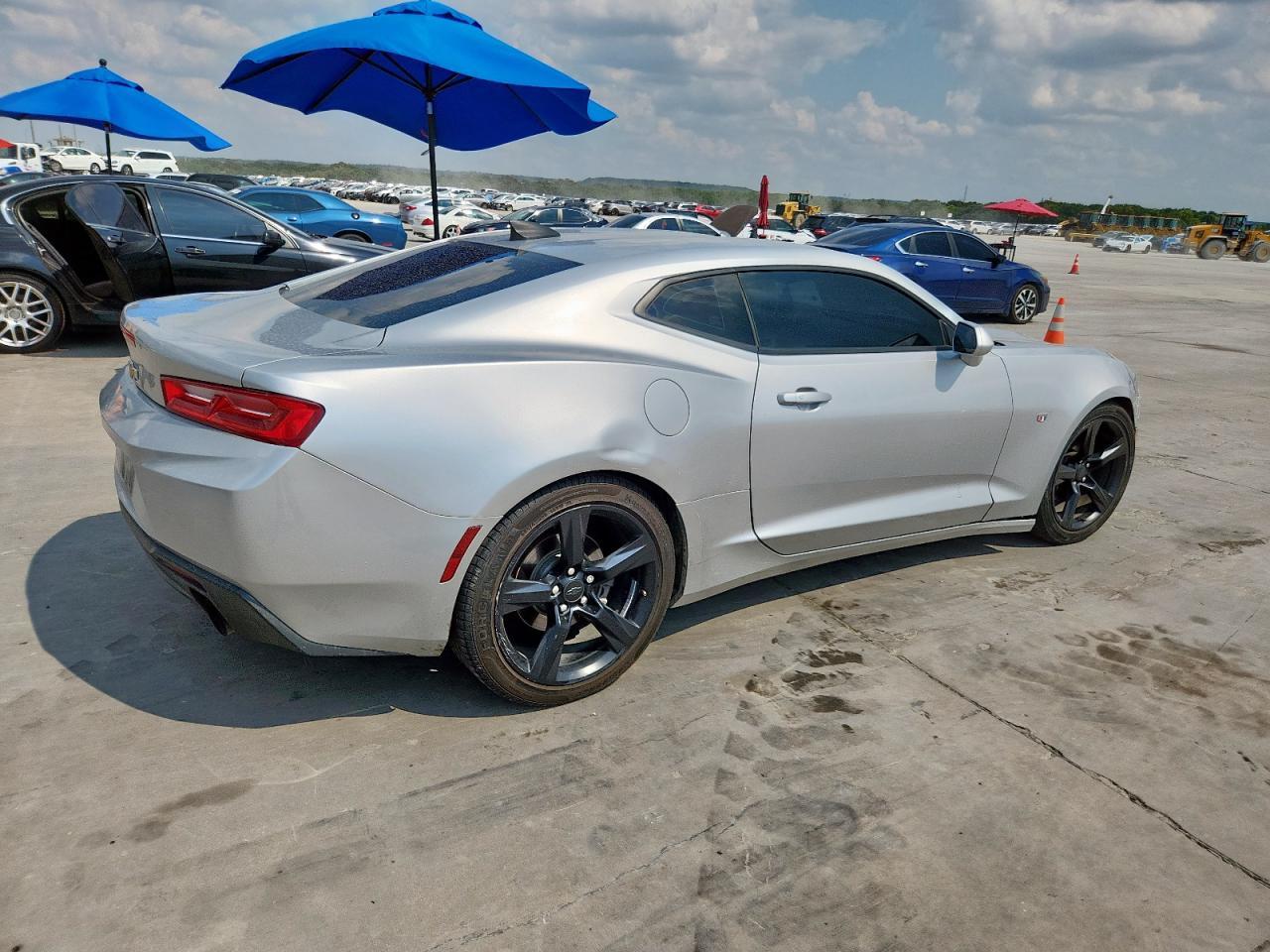 2018 Chevrolet Camaro Lt - Фото 3
