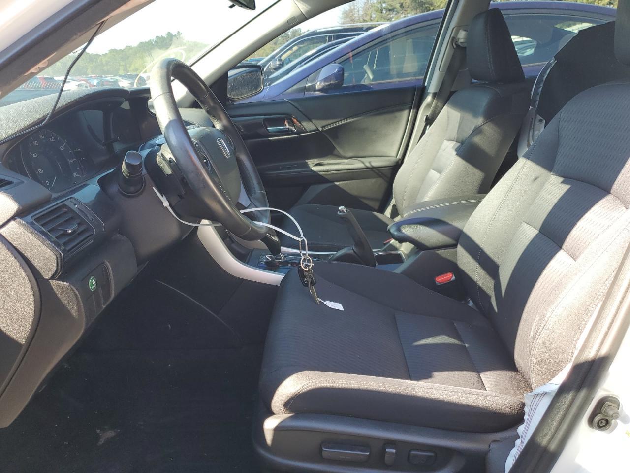 2015 Honda Accord Sport - Image 7