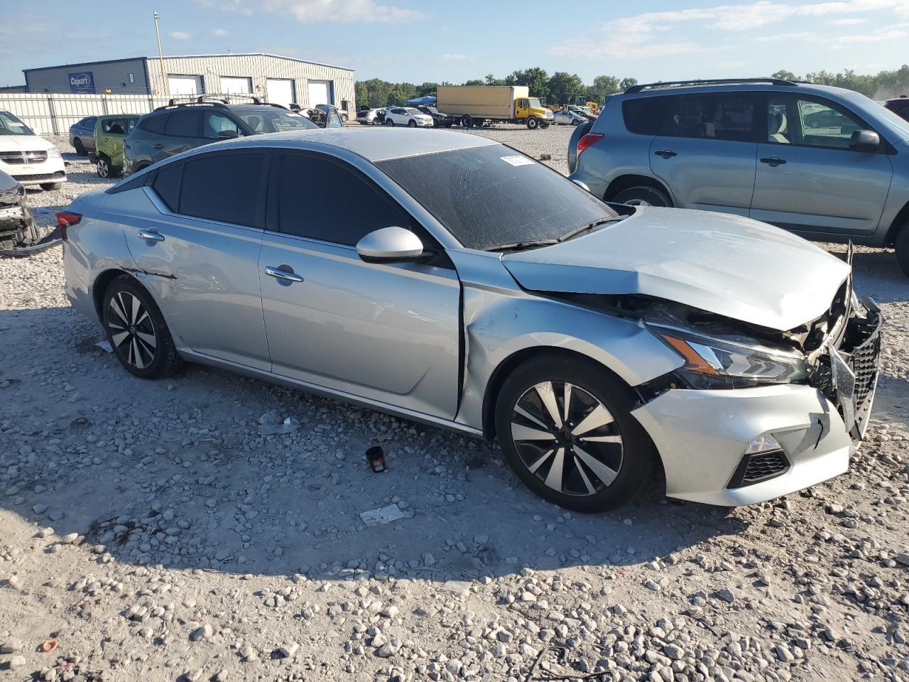 2022 Nissan Altima Sv - Фото 4