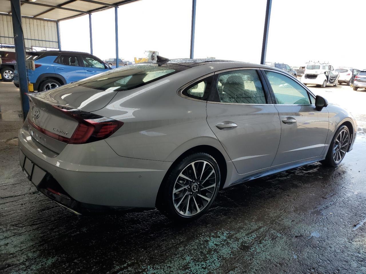 2023 Hyundai Sonata Limited - Фото 3