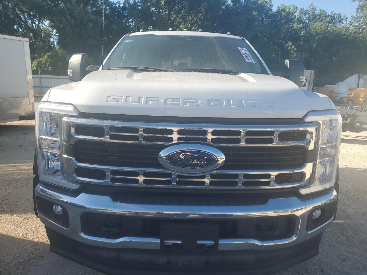2023 Ford F550 Super Duty Super Duty - Фото 5