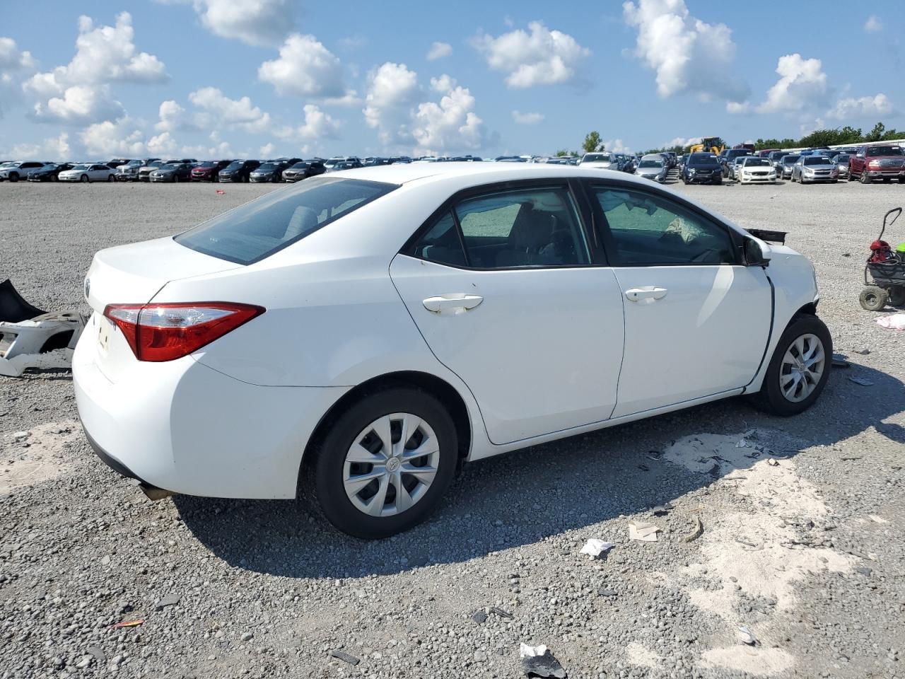 2015 Toyota Corolla L - Фото 3