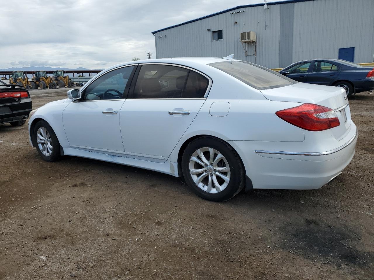 2013 Hyundai Genesis 3.8L - Image 2