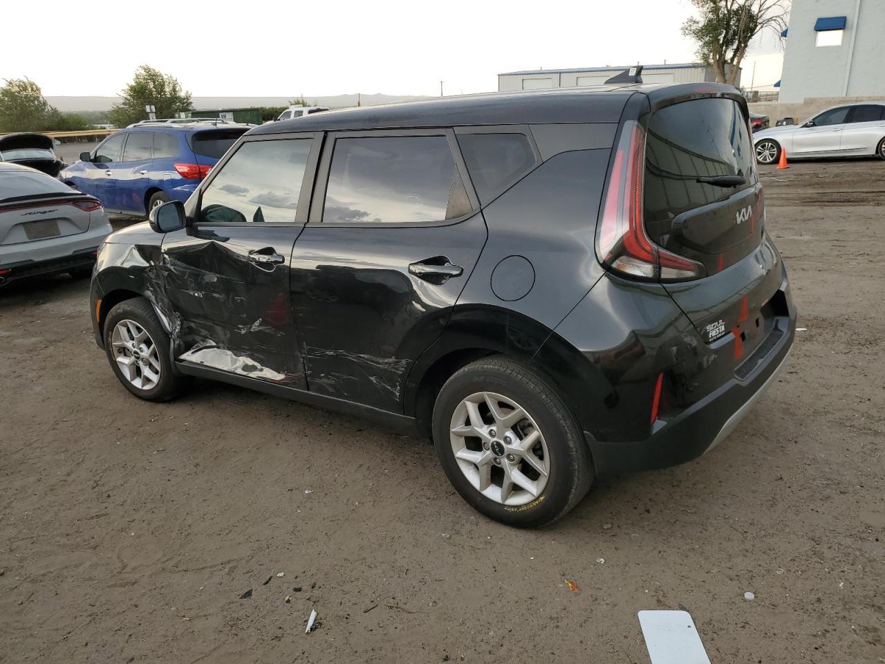 2024 Kia Soul Lx - Image 2