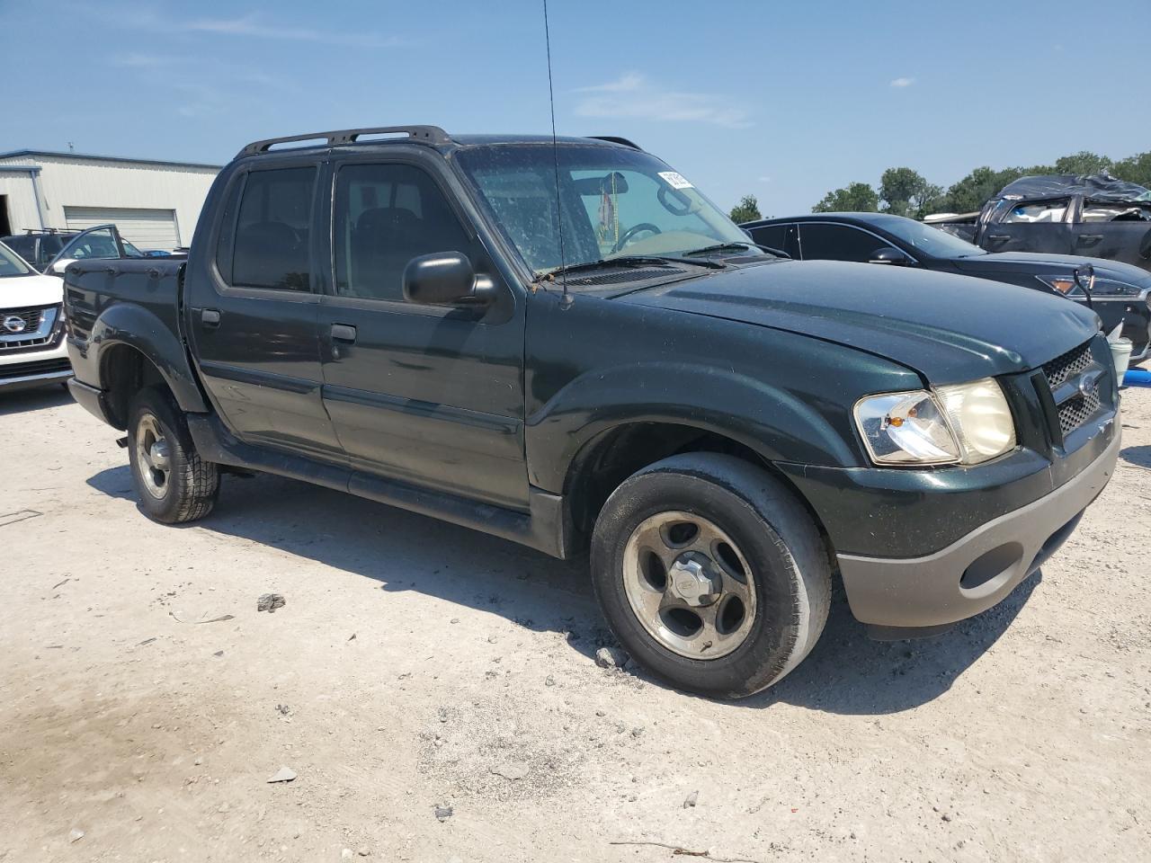 2004 Ford Explorer Sport Trac - Фото 4