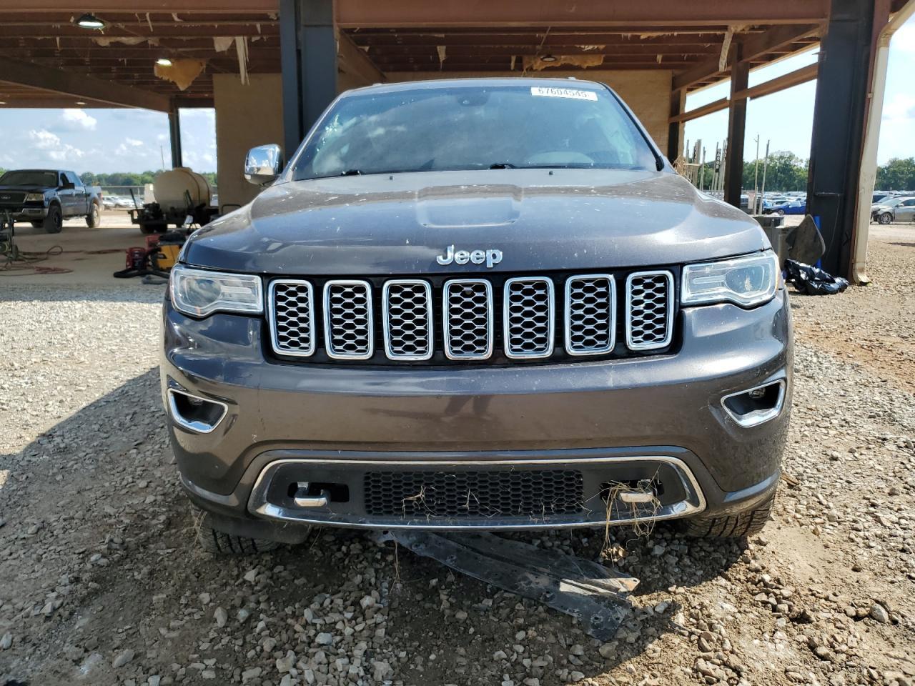 2019 Jeep Grand Cherokee Overland - Image 5