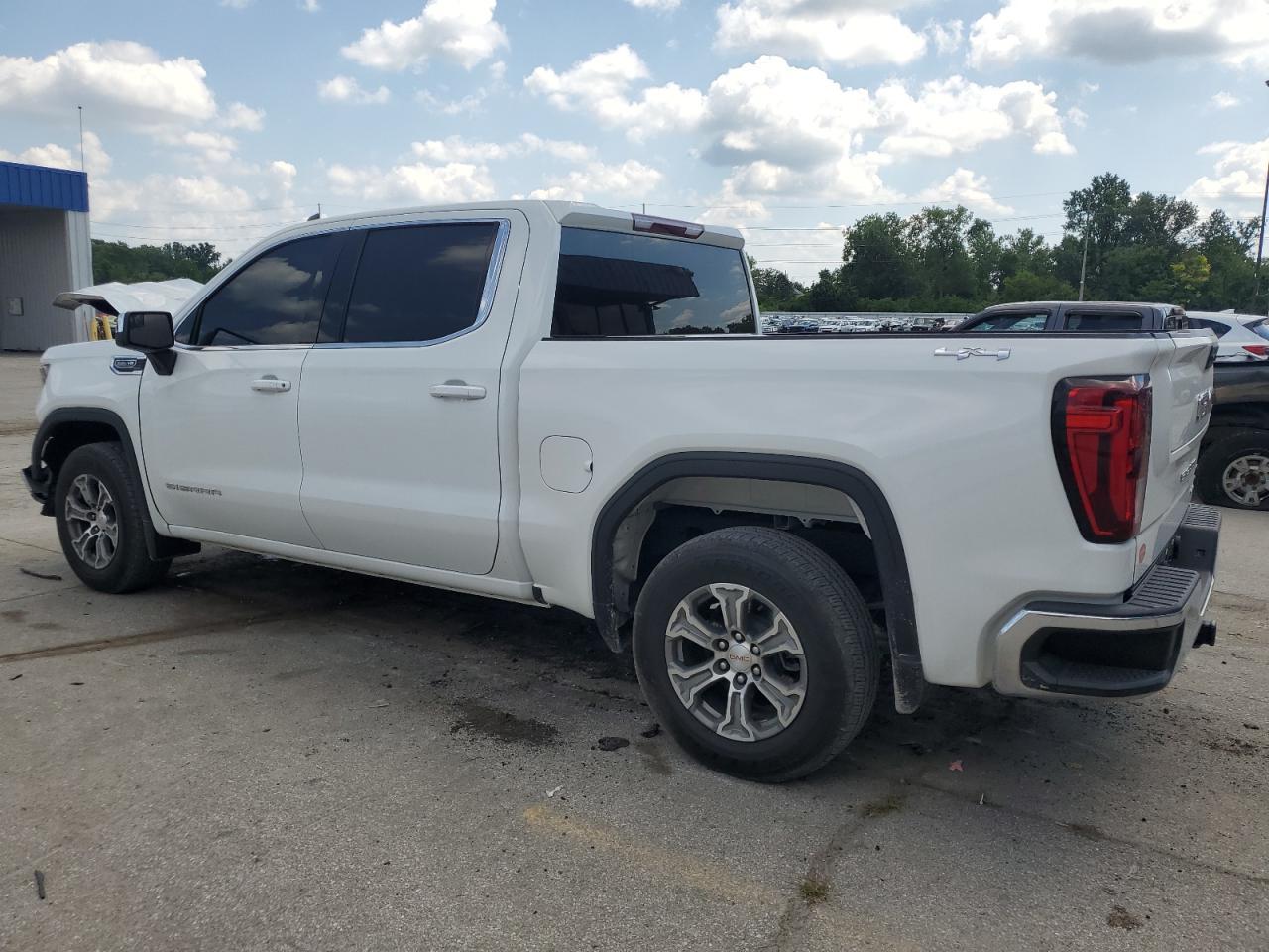 2023 GMC Sierra K1500 Sle - Image 2