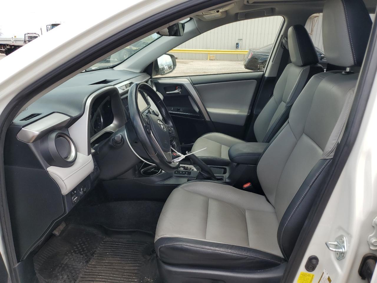 2018 Toyota Rav4 Limited - Image 7