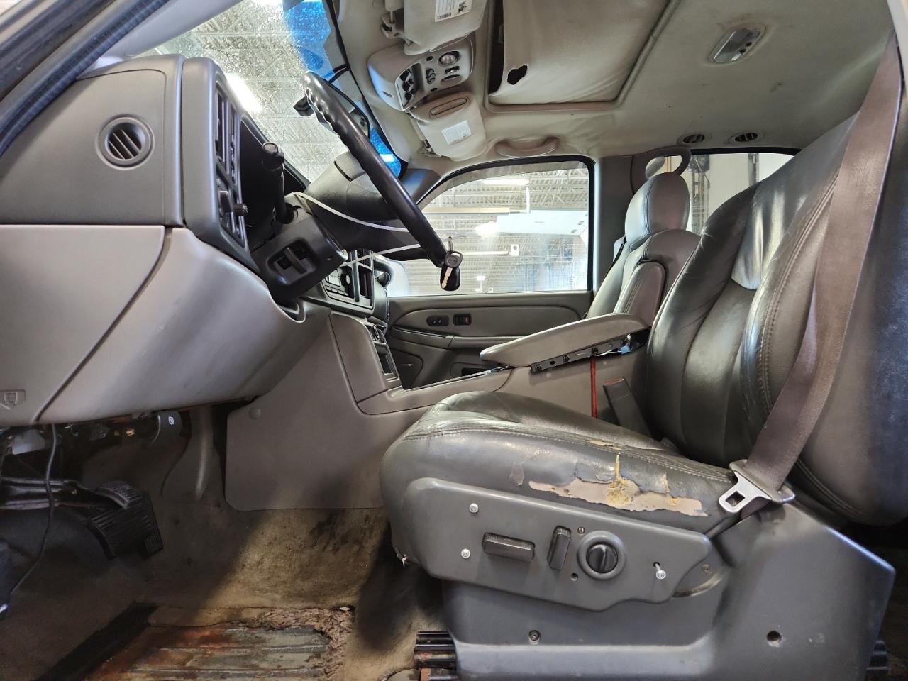 2004 GMC Yukon - Фото 7