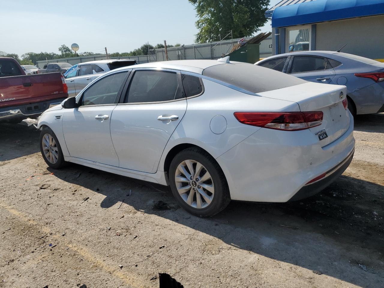 2018 Kia Optima Lx - Image 2