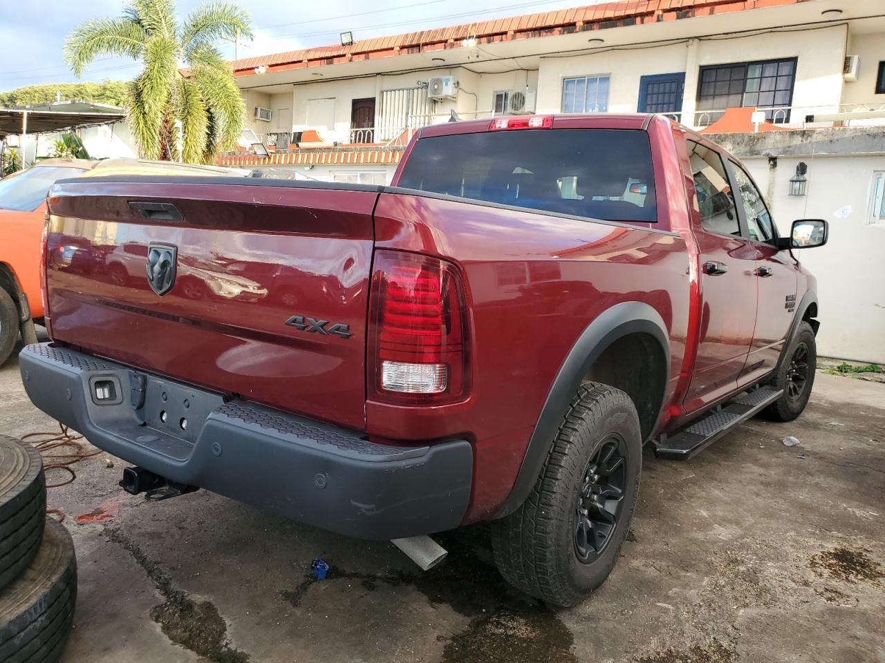 2023 Ram 1500 Classic Slt - Фото 3