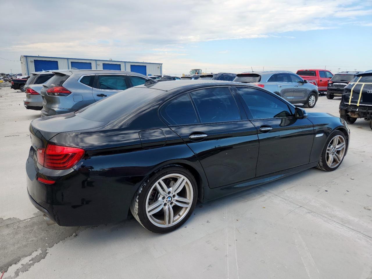2016 BMW 535 I - Image 3