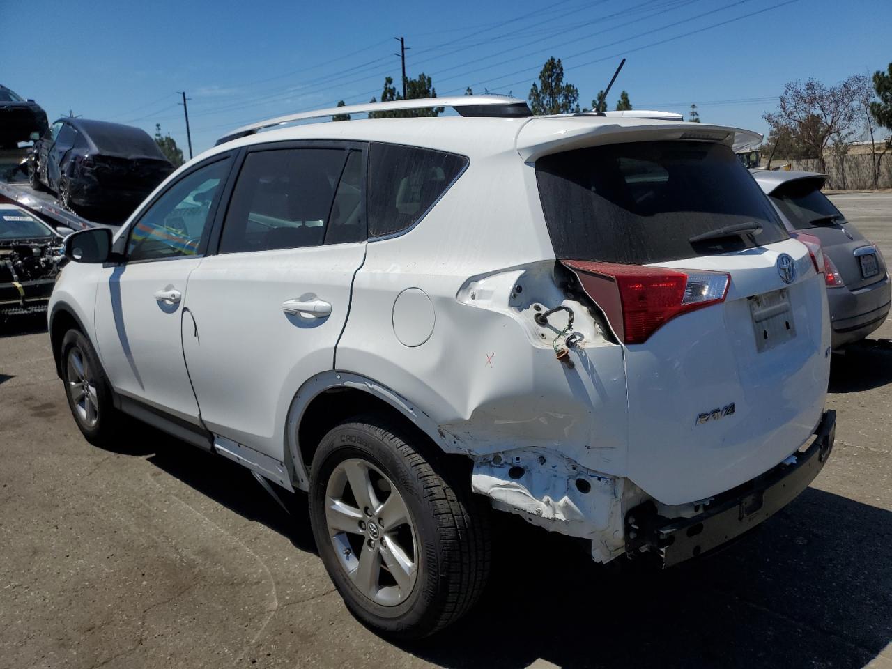 2015 Toyota Rav4 Xle - Image 2