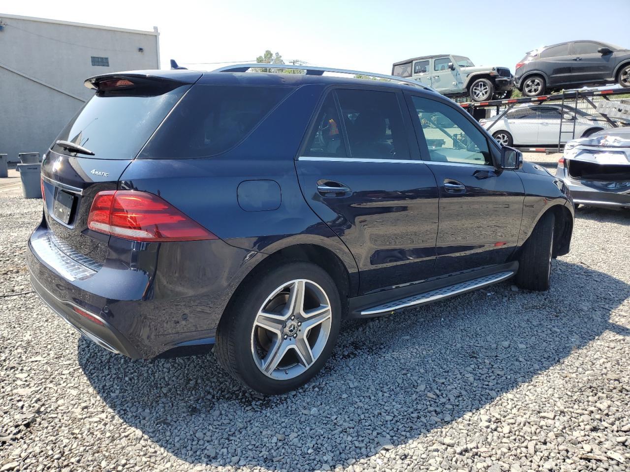 2019 Mercedes-Benz Gle 400 4Matic - Фото 3