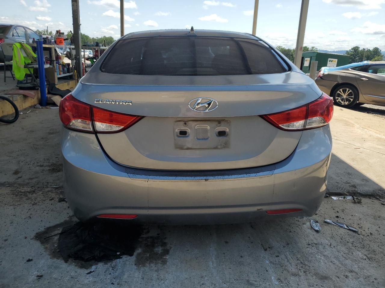 2013 Hyundai Elantra Gls - Фото 6