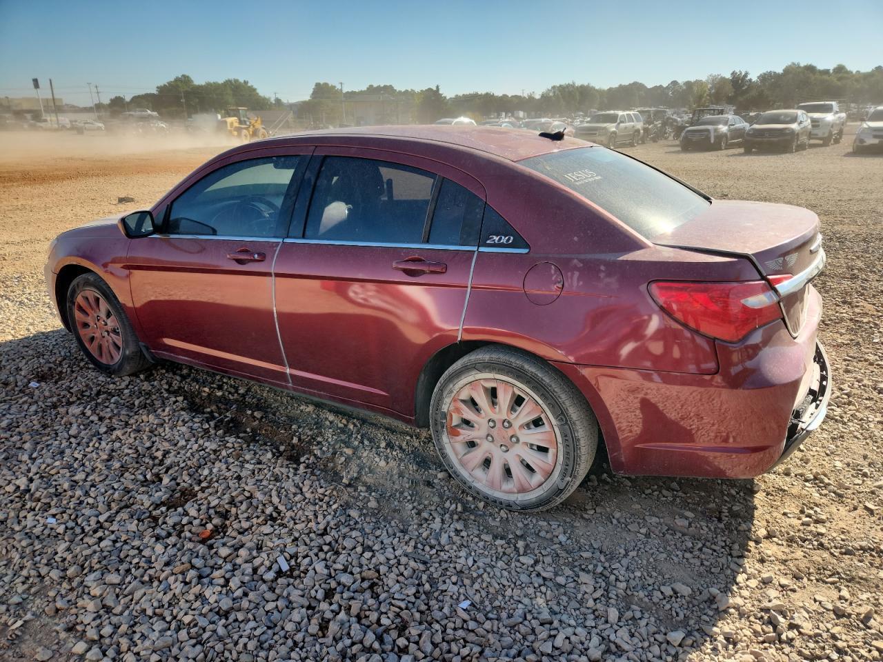 2014 Chrysler 200 Lx - Image 2