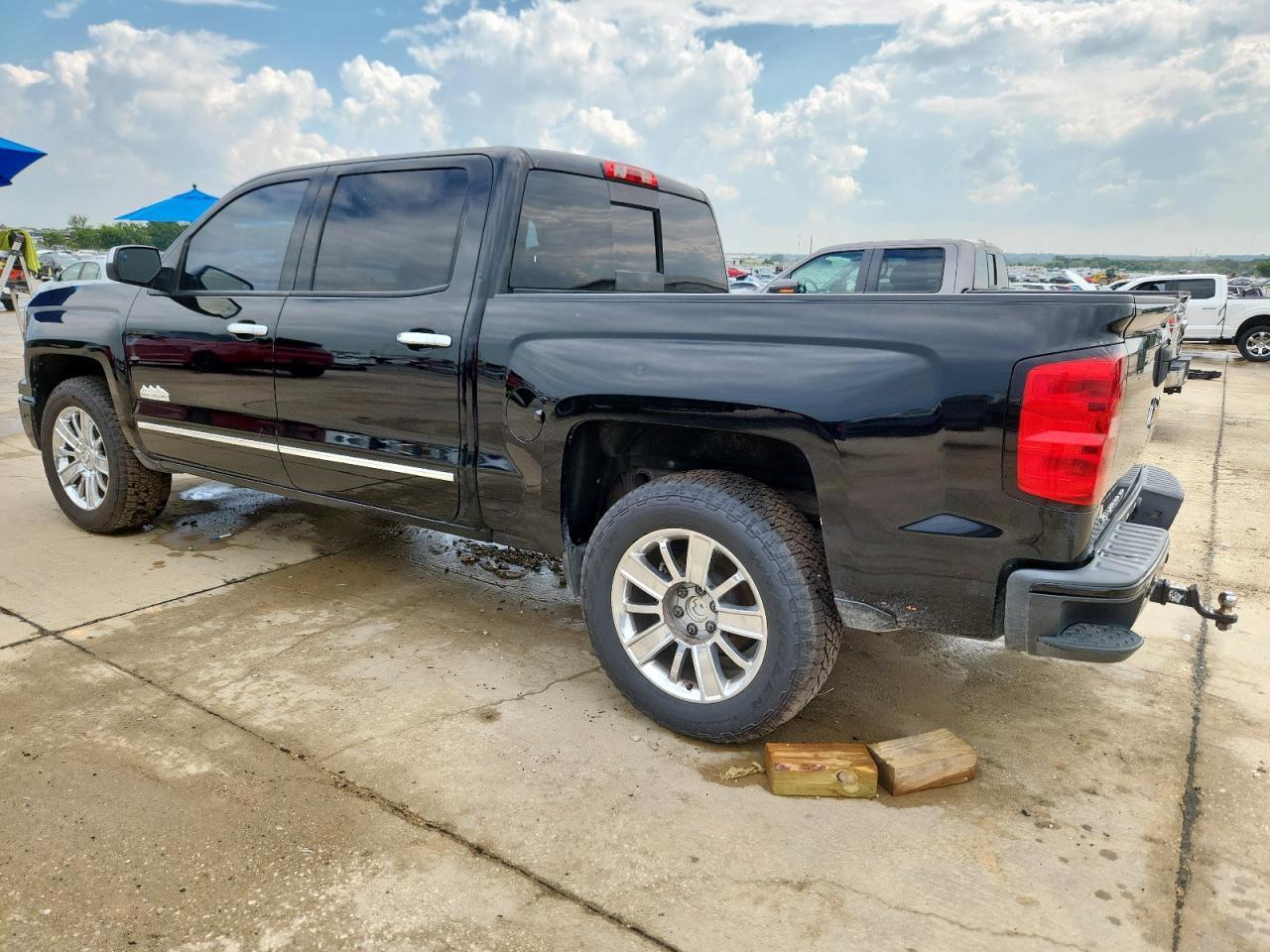 2014 Chevrolet Silverado K1500 High Country - Фото 2