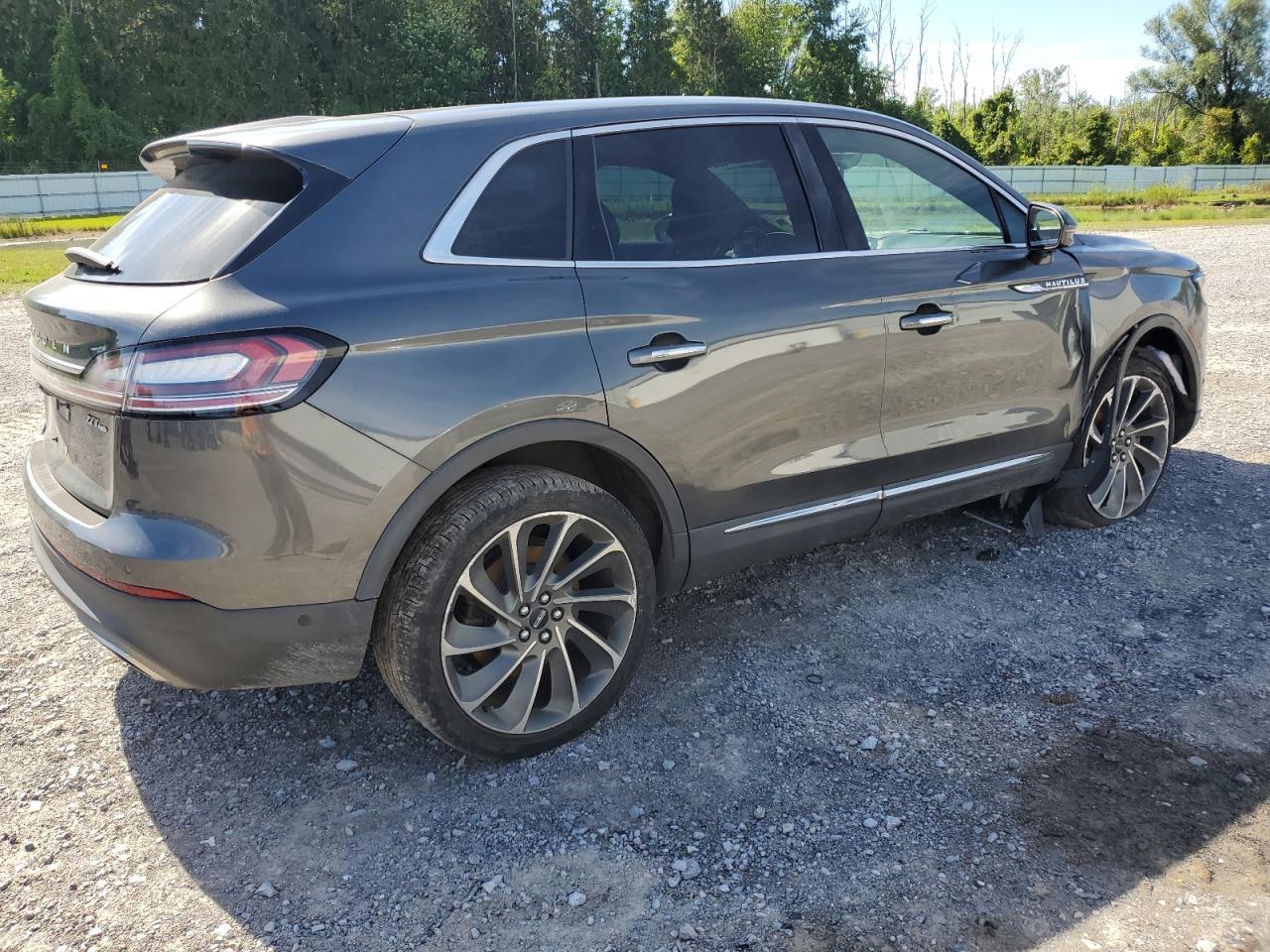 2019 Lincoln Nautilus Reserve - Фото 3