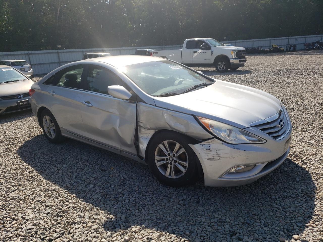 2013 Hyundai Sonata Gls - Фото 4