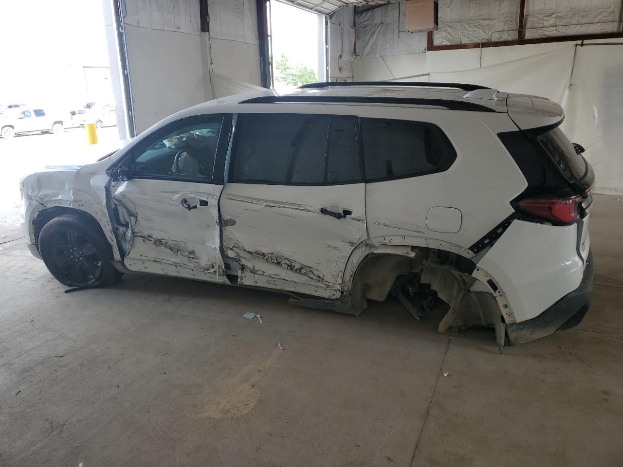 2025 GMC Acadia Elevation - Фото 2