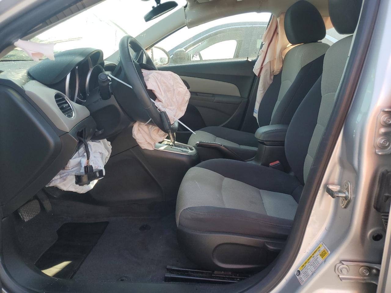 2012 Chevrolet Cruze Ls - Фото 7