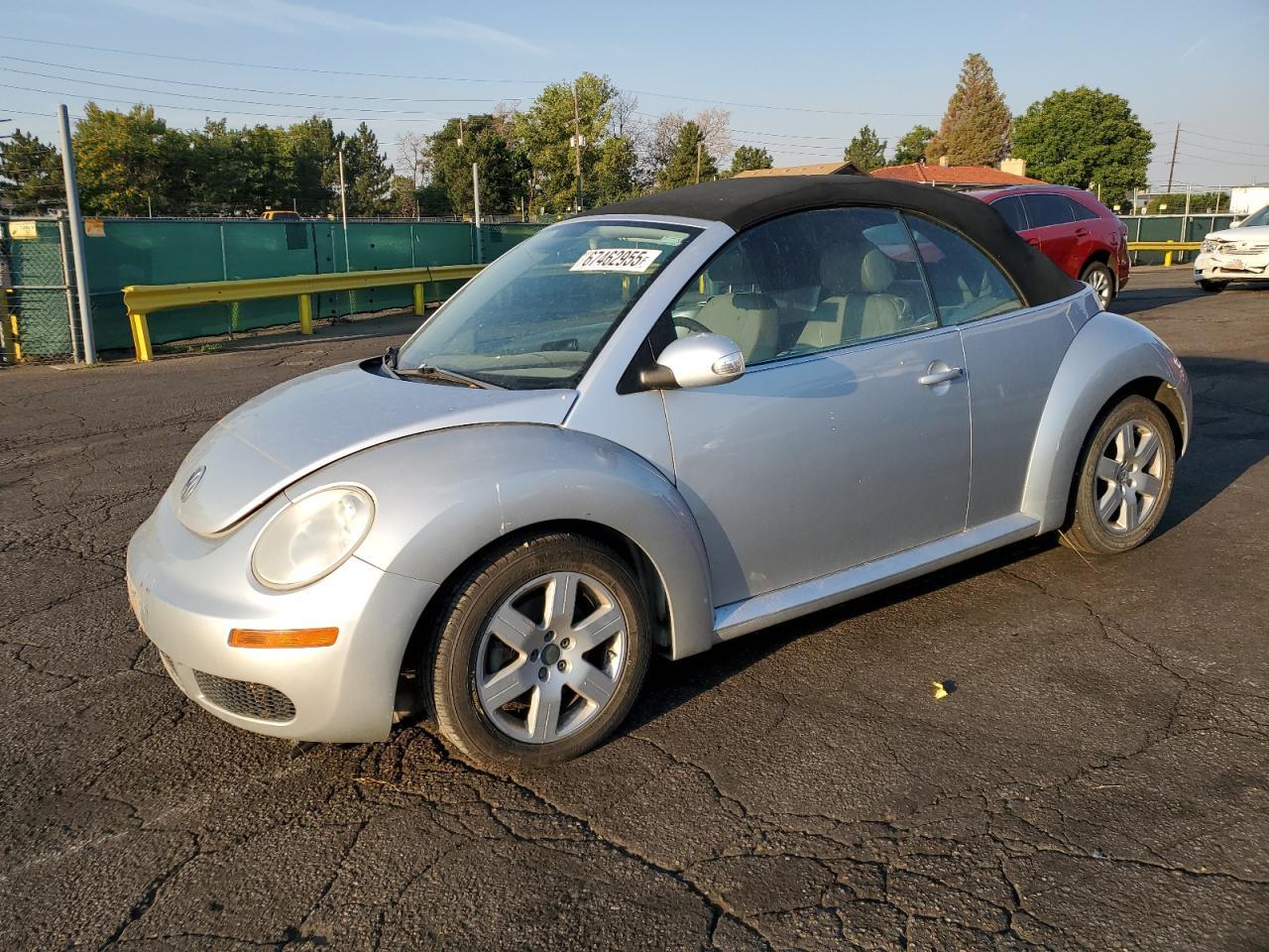 2007 Volkswagen New Beetle Convertible Option Package 1