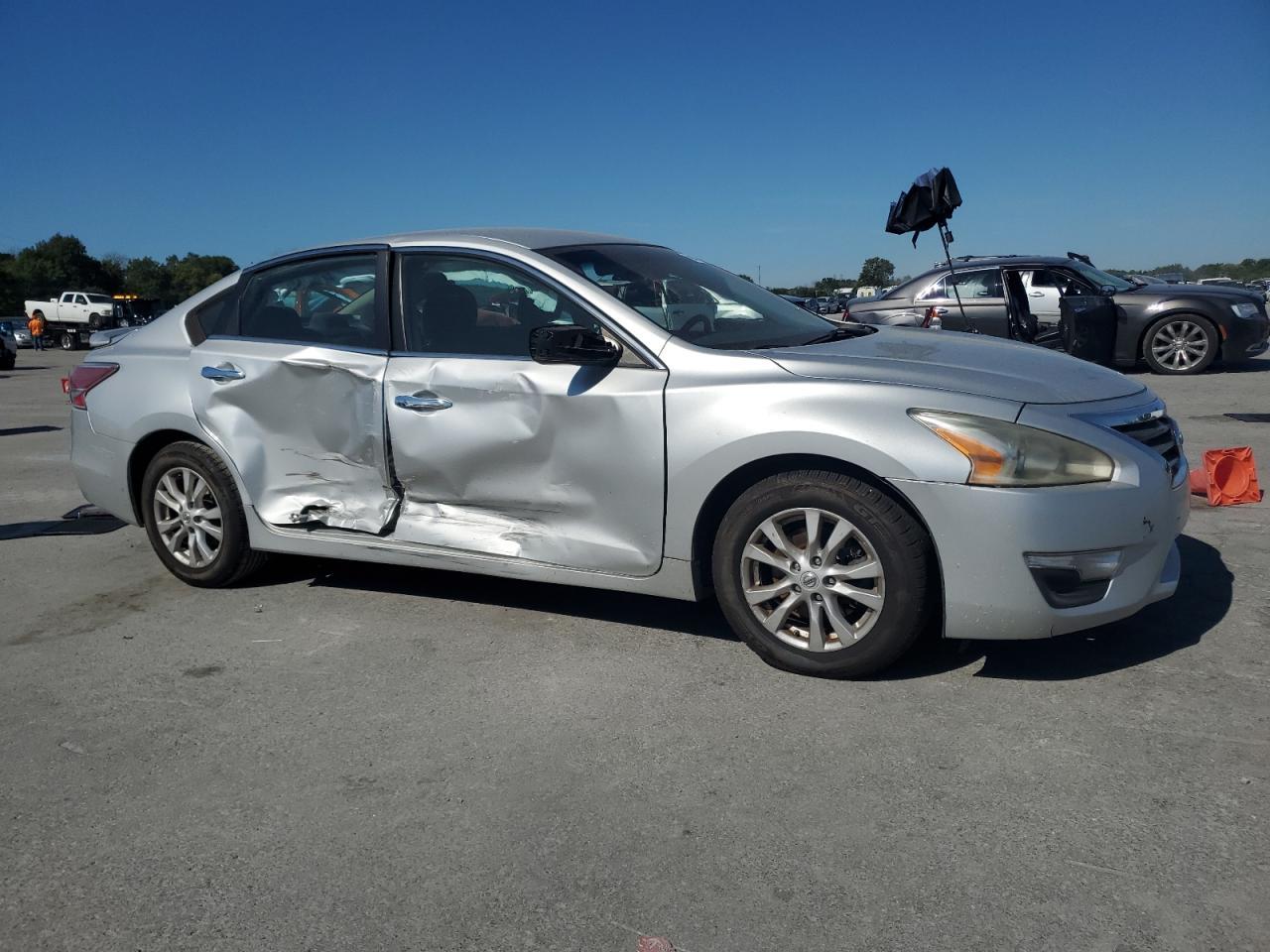2014 Nissan Altima 2.5 - Image 4